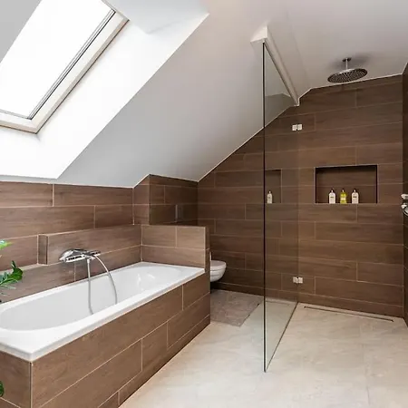 Escape The Ordinary Casa vacanze Jesenice (Prague-West)